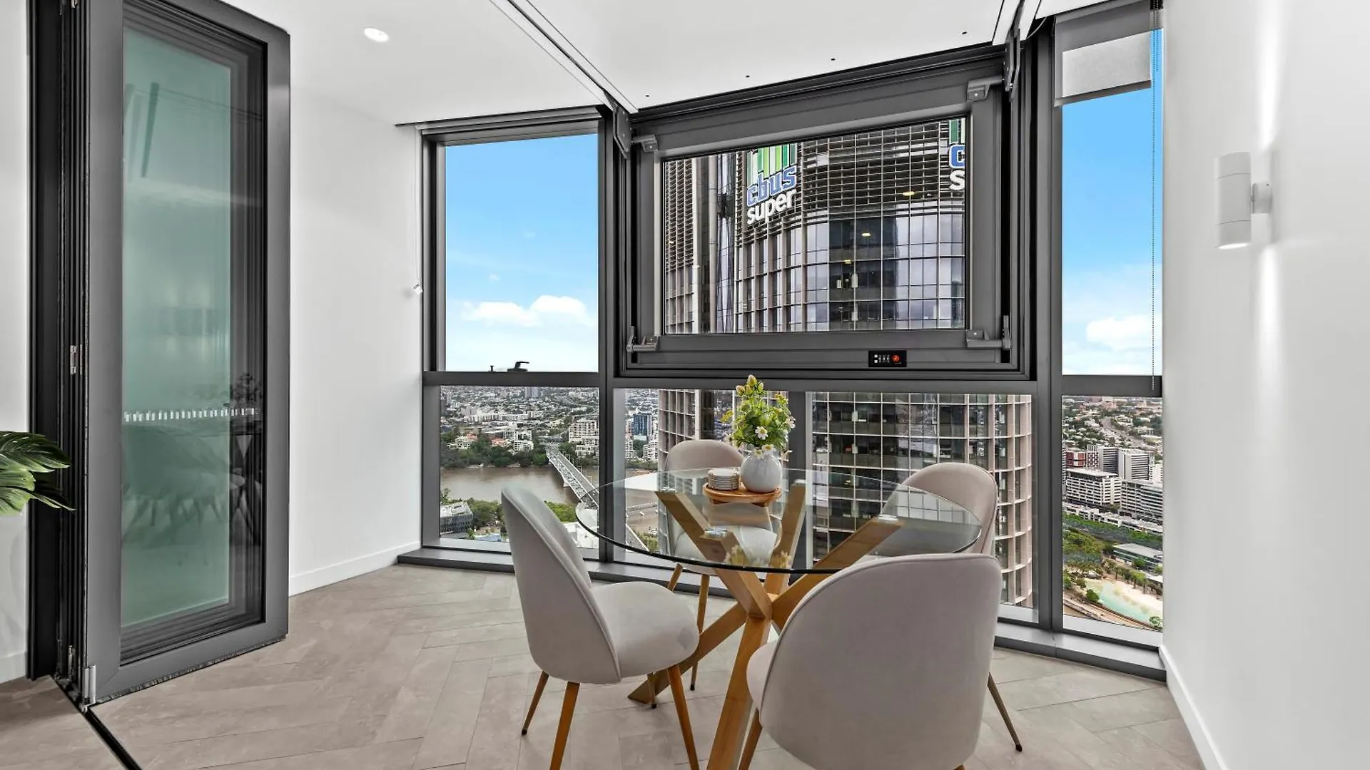 Apartment Queens Wharf - Luxe 1Br With Stunning Views & Pool Brisbane